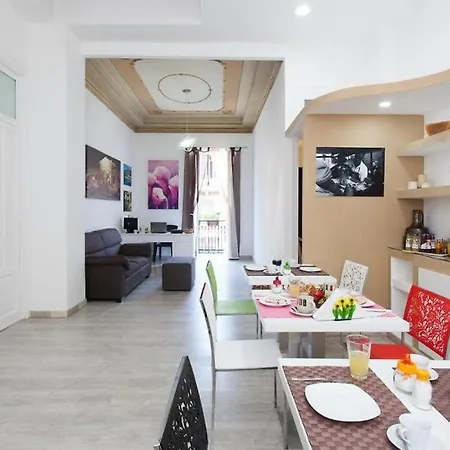 Alojamento de Acomodação e Pequeno-almoço Archi Centro Palermo